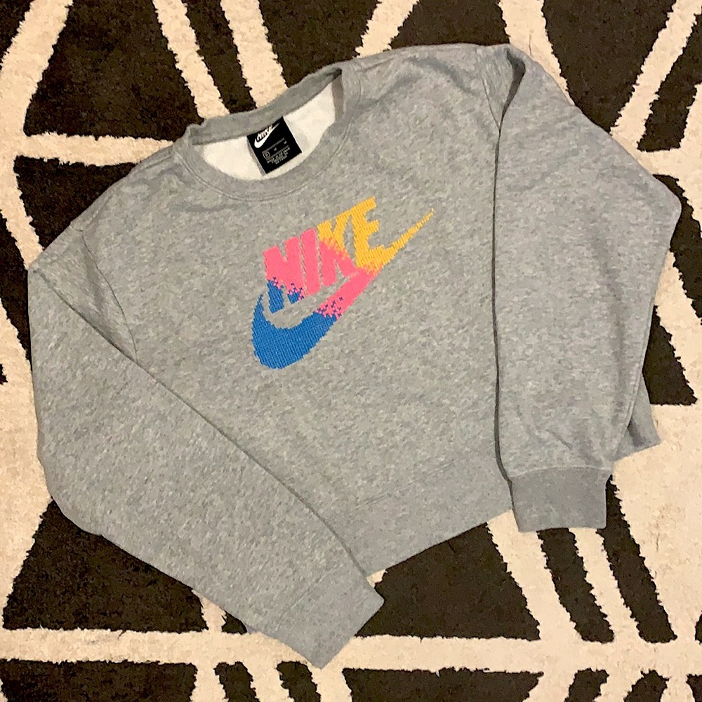 Nike Cross-Stitched Logo Print Cropped Sweatshirt